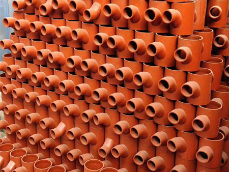 永昌寒露时节，金利建材助您构建坚固排水系统